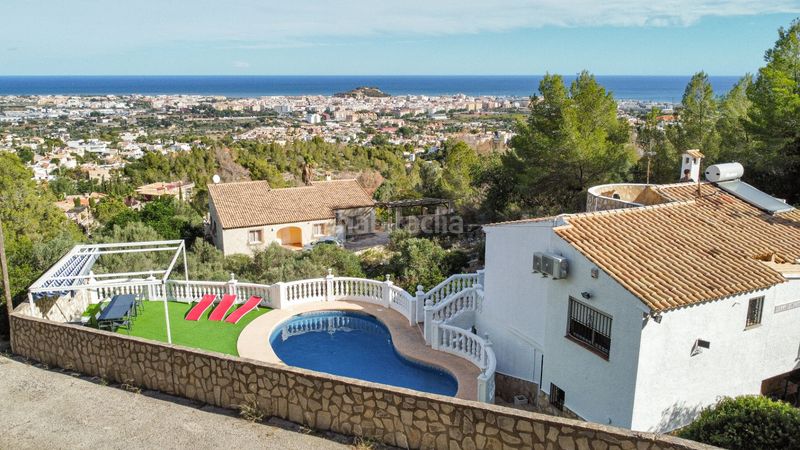 Foto 79e2f13f-9185-460b-8684-28b74c1a6a9a. Chalet in carrer de learco in La Pedrera-Vessanes Dénia