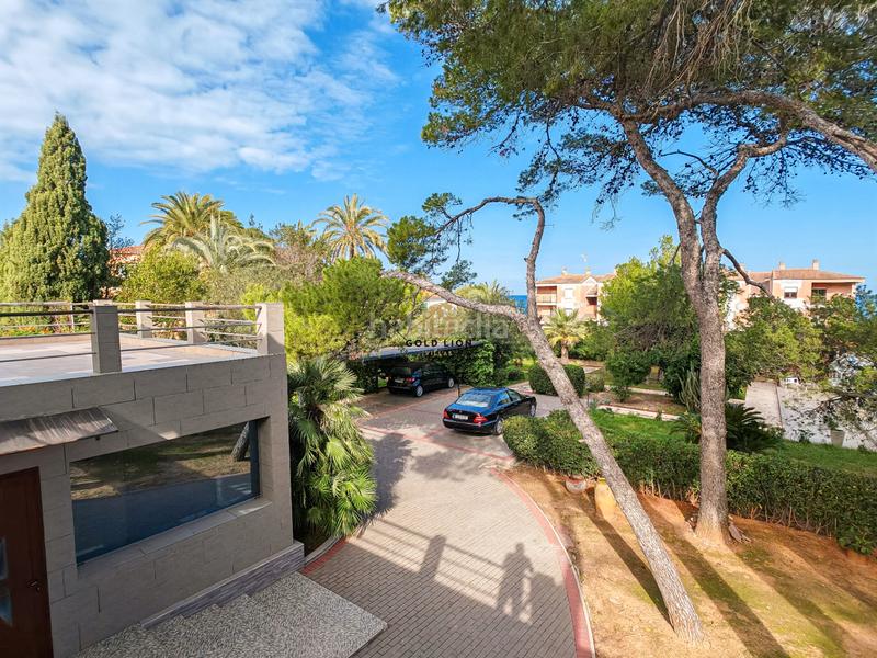 Foto ee791599-09aa-4f7f-b680-34bc21c5b637. Chalet in carrer fènix in Las Rotas / Les Rotes Dénia