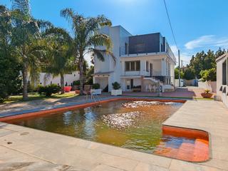 Chalet in Carrer d'aristeu
