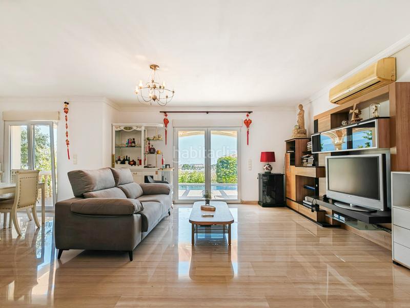 Foto 52490bff-2bed-44fc-8dc3-ff82c7456981. Chalet dans carrer de l'alzina dans El Montgó Dénia