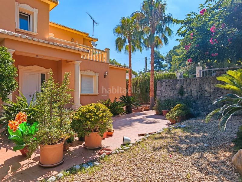 Foto b7309bf1-10b9-4720-b615-c4c96192f545. Chalet dans carrer de l'alzina dans El Montgó Dénia
