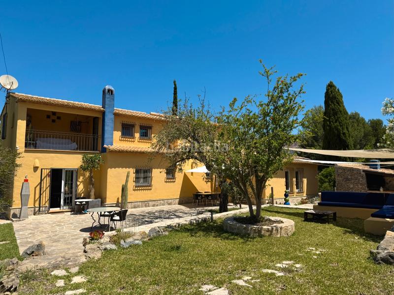 Foto 1fb182f2-db2b-4756-9f3f-75fe7af82e14. Chalet in carrer de dalt in Jesús Pobre Dénia