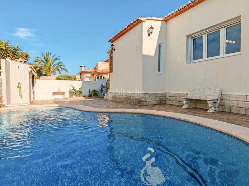 Foto d1387a90-461a-40f6-8c77-b3320c84ae18. Chalet in partida tossal in La Pedrera-Vessanes Dénia