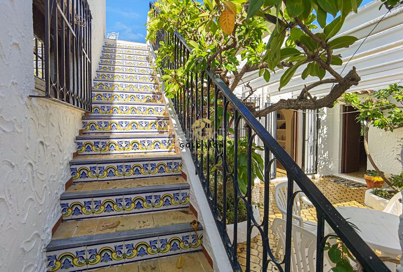 Foto aed555c9-4790-4b8d-ab0d-fb9d24500b72. Chalet en cl flor de lis en El Montgó Dénia