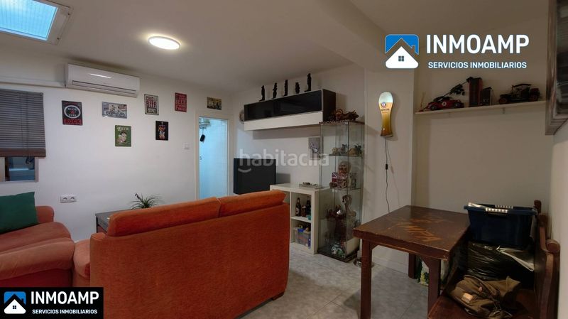 Foto 8caf1923-9ab3-4629-8c77-534b7fe50aec. Casa con riscaldamento in Pintores-Ferial Parla