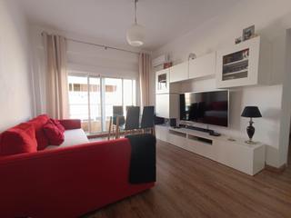 Location Appartement  Calle del pintor josé gatner. Estupendo piso reformado  en camino suarez.