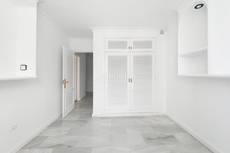 Foto ae1a7540-cc91-4115-9df2-1bc4974a077f. Pis amb aparcament a Pedregalejo - Morlaco Málaga