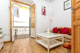 Appartement  Calle san telmo. Estupendo piso con licencia turitica en el centro historico de m