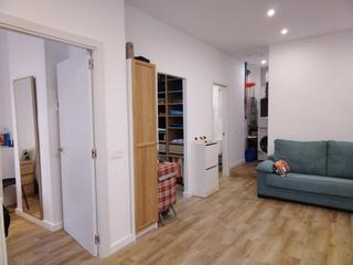 Appartement  Calle poeta ximenez molina. Venta de bajo