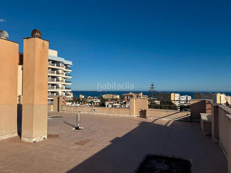 Foto 27a706ab-cae8-4f15-b7c7-51c1abccb0ee. Attico con parcheggio piscina in Montemar Torremolinos