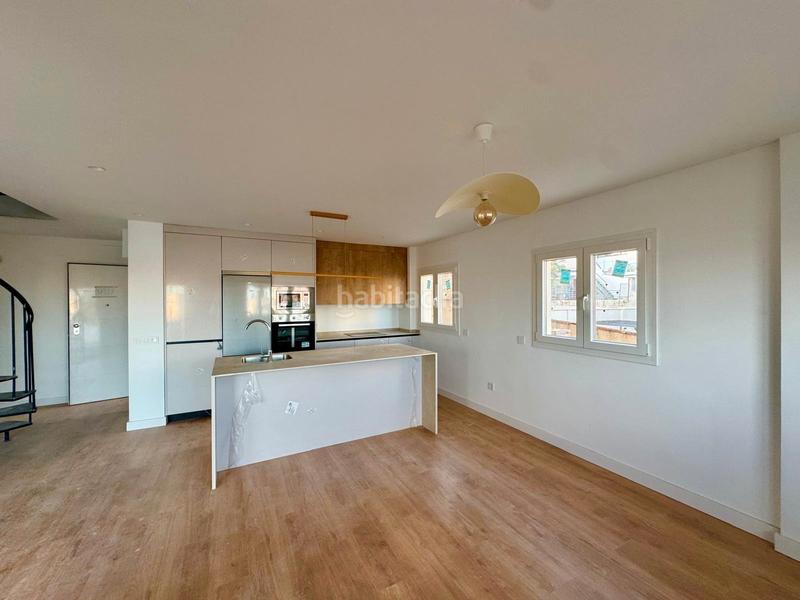 Foto 1dd1ebce-6f83-417f-b944-55bdb6db0a29. Penthouse with parking pool in Montemar Torremolinos