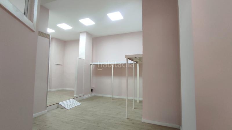 Foto 1a7a71b4-5cc9-4735-8000-505ff07e7aef. Location local commercial dans Carranque - Haza Cuevas Málaga