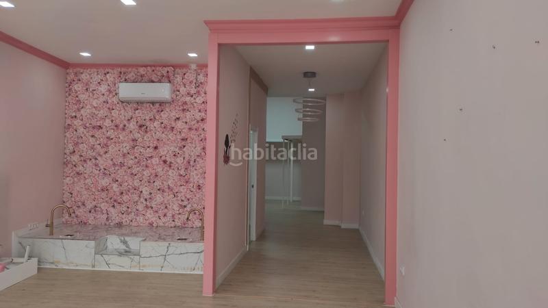 Foto 3f3aff20-4ab5-4efc-a5bb-e89bb1eb3bdf. Rent business premise in Carranque - Haza Cuevas Málaga