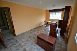 Pis  Rúa das arcas. Piso de 3 habitaciones