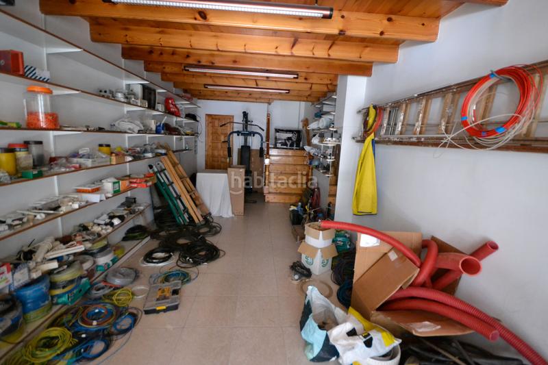 Foto c949cced-3d9f-4460-a2b6-4547d2fd5dcd. Alquiler local comercial bajo comercial en rua da pomba en Lugo