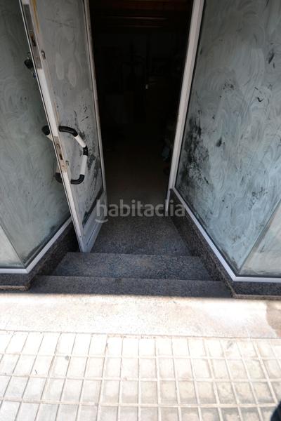 Foto f300f87d-2c34-4869-a393-e914049db4ff. Alquiler local comercial bajo comercial en rua da pomba en Lugo