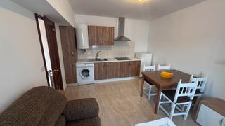 Miete Appartement  Lugar vilarrairo. Apartamento de 1 habitación, con gastos incluidos.