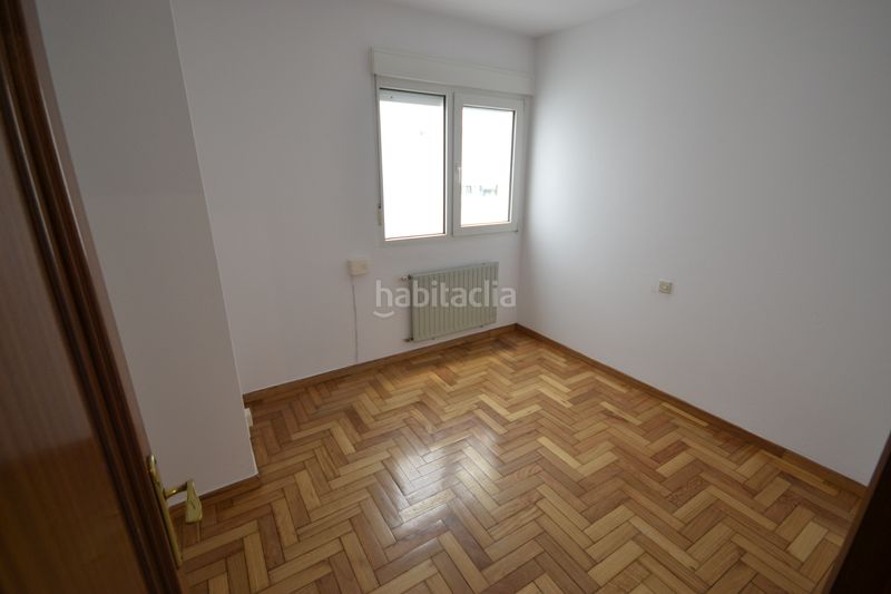 Foto 54519bd2-e58b-4993-8bcb-16d398b58f20. Lloguer pis amb calefacció aparcament a Residencia - Abella Lugo