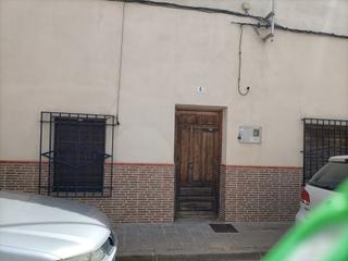 Casa en Calle socuéllamos 4. Casa económica en venta en villarrobledo de 280m por 40.000€