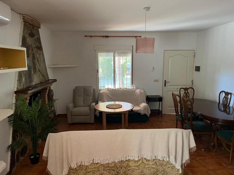 Foto debb08a5-b441-4213-a686-04727304b8d9. Chalet in ab-708 km. 500 in Villarrobledo