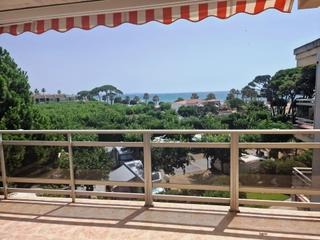 Flat in Carrer erida 6. Cambrils - urb. tarraco – 1ª linea de mar - piso - 3 habitacione