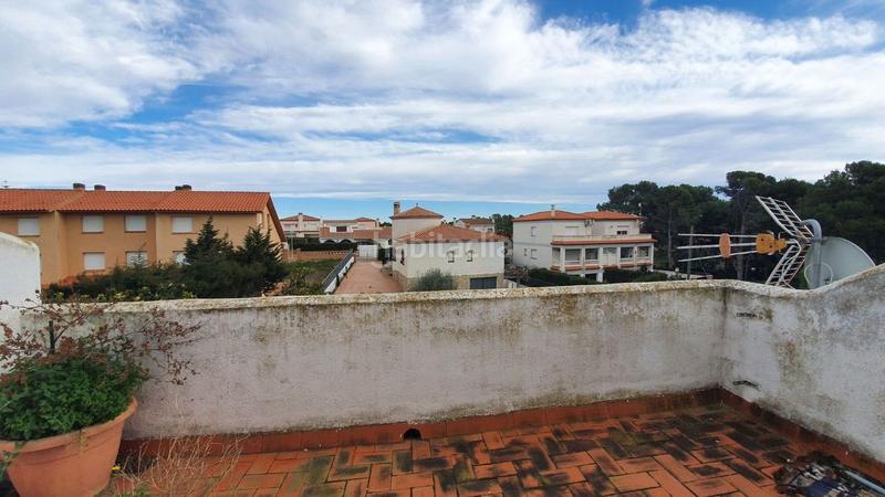 Foto 5a7d89b8-7364-4a34-b534-c8996e57062a. Chalet in carrer dels lilas 3 in Platja de Mont-roig Mont-roig del Camp