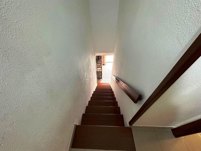 Foto 567e4bdf-5197-45f9-a4ff-8f0805320761. Dúplex en carrer de marcos redondo 18 La Pineda – bonito dúplex – 2 habitaciones – solárium – piscina com. en Vila-seca