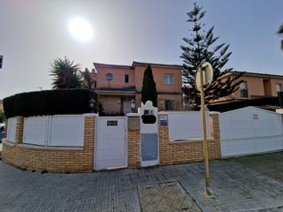 Chalet in Carrer moscú 61. Cambrils – urb.vilafortuny – chalet individual – 4 dormitorios –