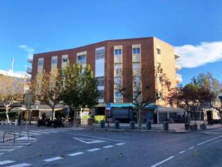Pis  Carrer de vinyols. Gran piso en cambrils puerto