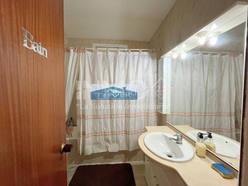 Foto ae2e5277-1a88-4176-adf9-f37126753808. Xalet a calle llibertat 14 a Poble Mont-roig del Camp