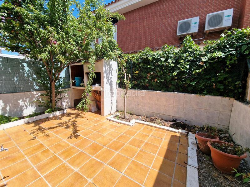 Foto 23dbe287-0609-4a97-8089-cdd651844ff8. Casa adossada amb aparcament a Cambrils platja Cambrils