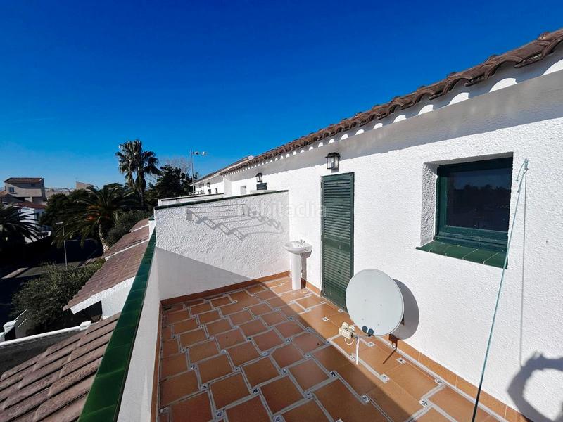 Foto 9a6749cc-0402-4d22-9434-57b58334ae63. Casa adosada - badia- chalet adosado con licencia turistica-ln- mes-130225 en Cambrils