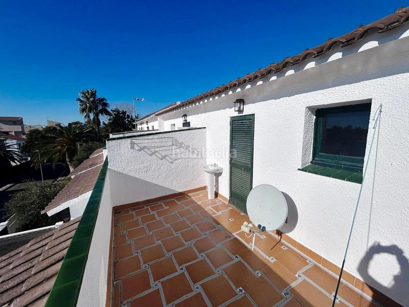 Foto dfece5a0-e9c2-4a52-bb4e-35568b1aaabf. Casa adosada - badia- chalet adosado con licencia turistica-ln- mes-130225 en Cambrils