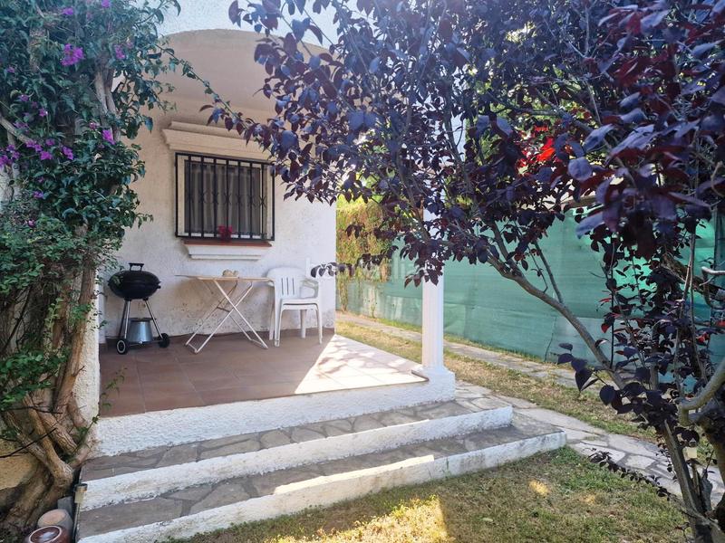 Foto d225dce5-b146-4a69-9821-976fd05227d1. Chalet con camino riscaldamento parcheggio in mar Cambrils Cambrils