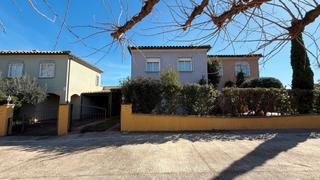 Casa aparellada  Carrer de mossn cinto verdaguer. Miami playa- urb solemio - chalet pareado - ln - 22 - 130525