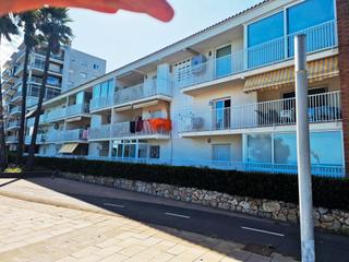 Planta baixa  Carrer de nept. Cambrils- urb. tarraco- planta baja- 1 linea de mar- l  - 25725
