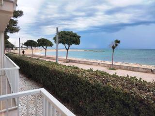 Rez-de-chaussée  Carrer de neptú. Cambrils- urb. tarraco- planta baja- 1º linea de mar- l  - 25725