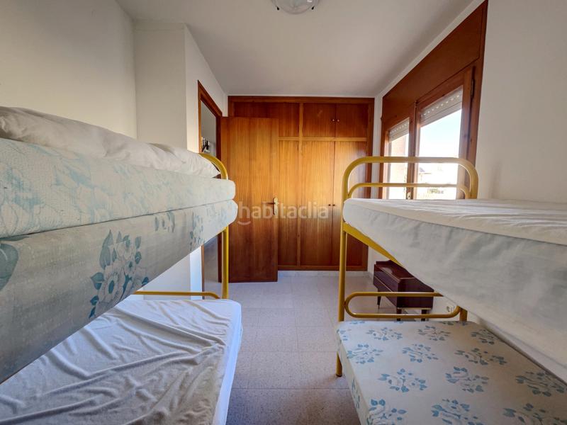 Foto a21d3264-1e2b-4268-836e-1f6a78573eae. Casa aparellada amb xemeneia calefacció aparcament piscina a Cambrils