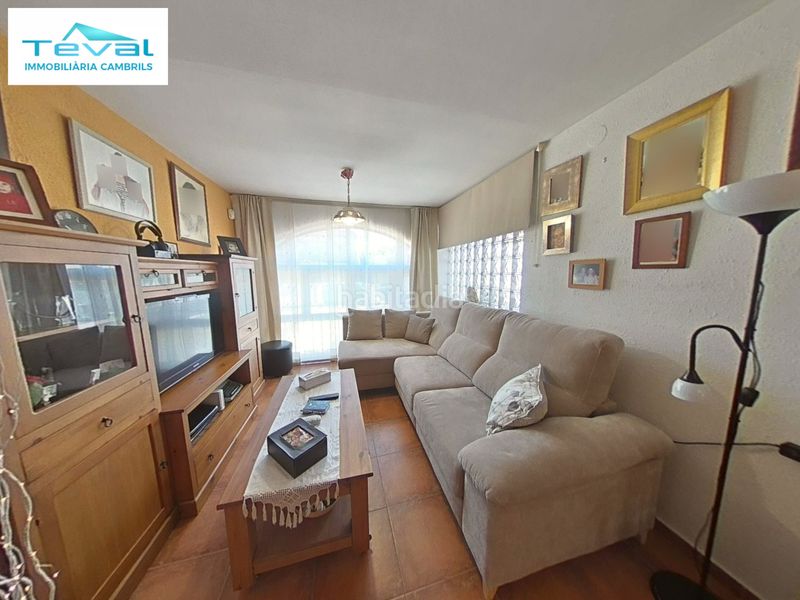 Foto 6449c1d2-618b-4d01-aaaf-38e0f113c217. Casa adossada amb xemeneia calefacció aparcament a Cambrils
