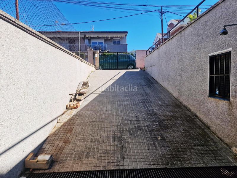 Foto e496499a-3157-484e-8a43-01052a2a1a4c. Casa adossada amb xemeneia calefacció aparcament a Cambrils