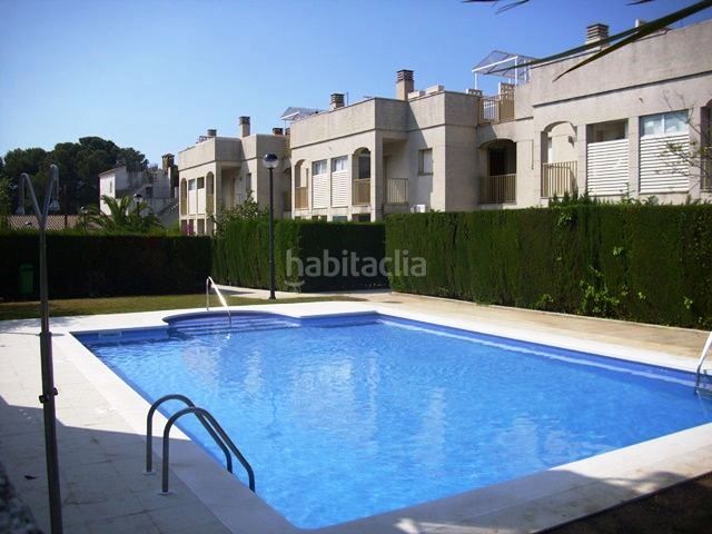 Foto eee2722a-83ef-4096-8605-8ccef4f82c1f. Planta baixa amb piscina a Tarraco Cambrils