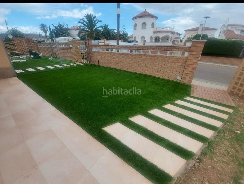 Foto 72a6648c-7cad-4ba2-b099-a16c02327379. Casa adossada amb aparcament a El Casalot Mont-roig del Camp