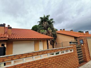 Reihenhaus  Urbanització solemio. Miami playa – masos d´en blader – chalet adosado – ls – 130925