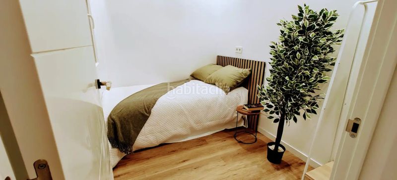 Foto 6d90a4c4-b9a9-4c2b-9e81-ea484d1158bd. Rent flat with fireplace heating in Centre Sabadell