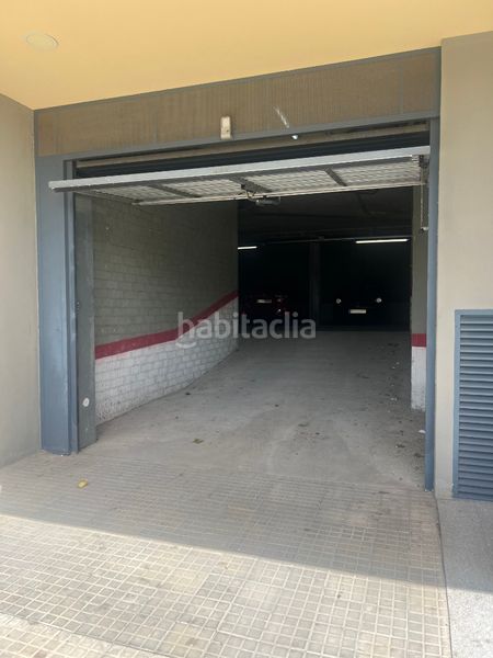 Foto 8337fdc5-f574-4b08-ac01-014215077966. Aparcament cotxe a Castellbisbal