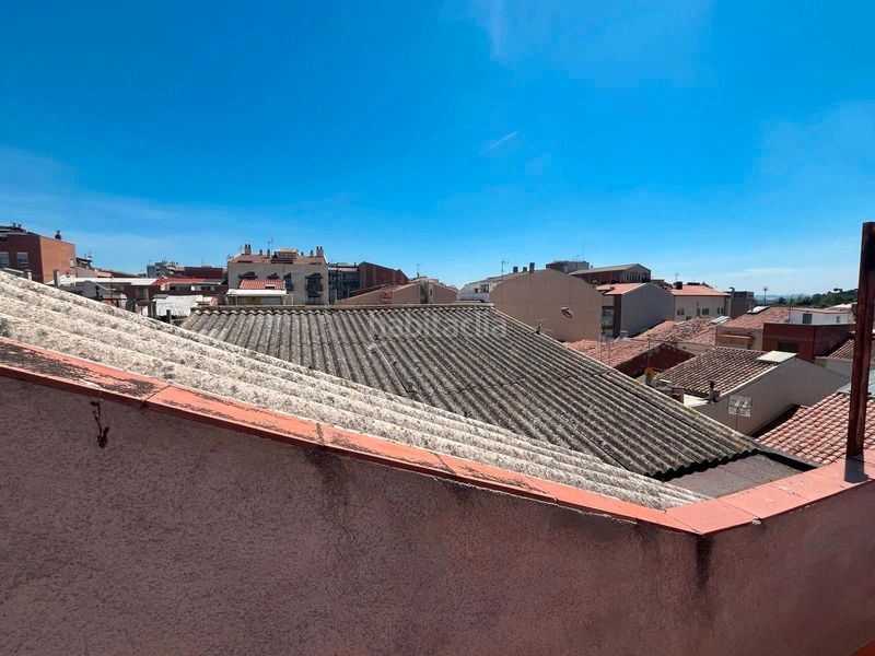 Foto 5a11c240-612e-4fd9-8852-28bf07f08769. Casa amb xemeneia calefacció aparcament a La Cogullada Terrassa