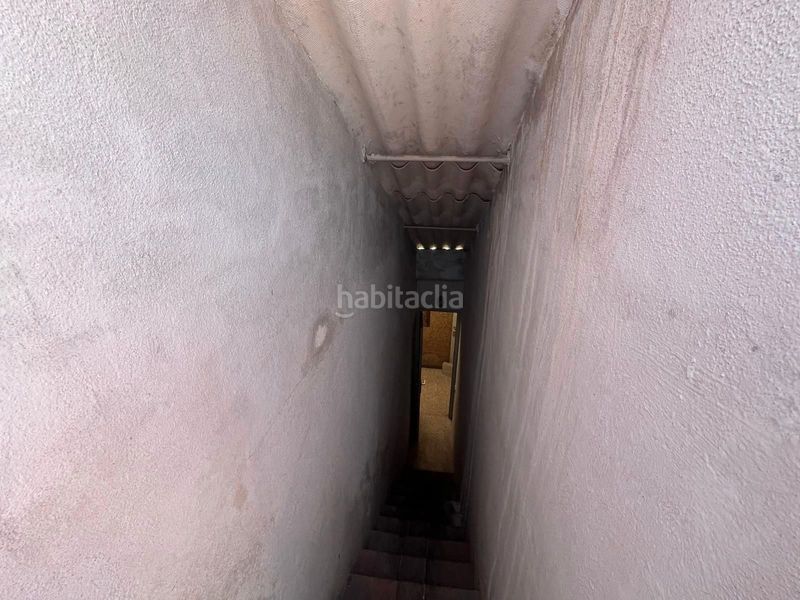 Foto 5c080a74-0e82-4b97-a37c-eb7901560304. Casa amb xemeneia calefacció aparcament a La Cogullada Terrassa