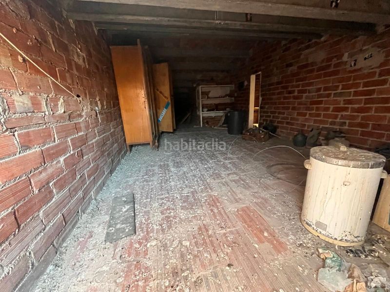 Foto a23ef9a7-3879-49d2-a1fc-6875223be6fd. Casa amb xemeneia calefacció aparcament a La Cogullada Terrassa