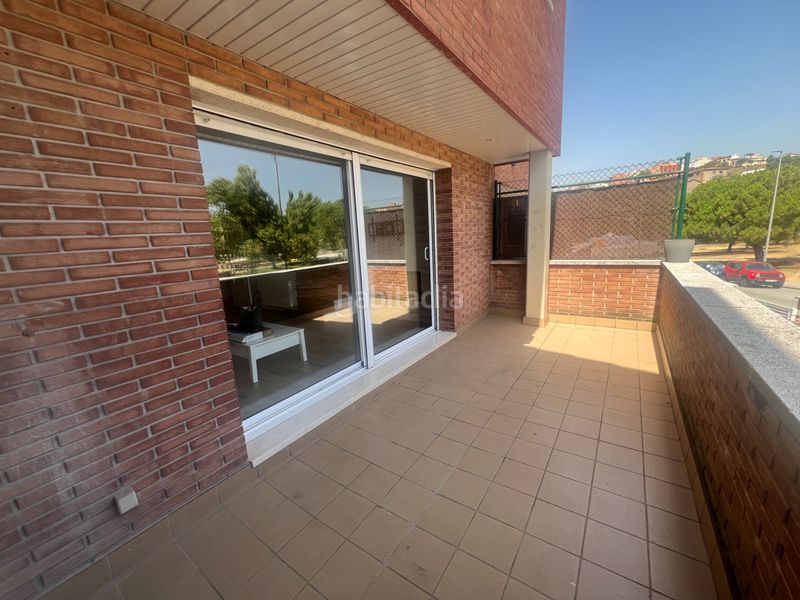 Foto 98f73b36-f564-48c3-8ee0-3e157b3b69ca. Casa adossada amb xemeneia calefacció aparcament a Castellbisbal