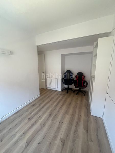 Foto e742b612-e301-4b7b-ae8d-5e97d488f5b2. Casa adossada amb xemeneia calefacció aparcament a Castellbisbal